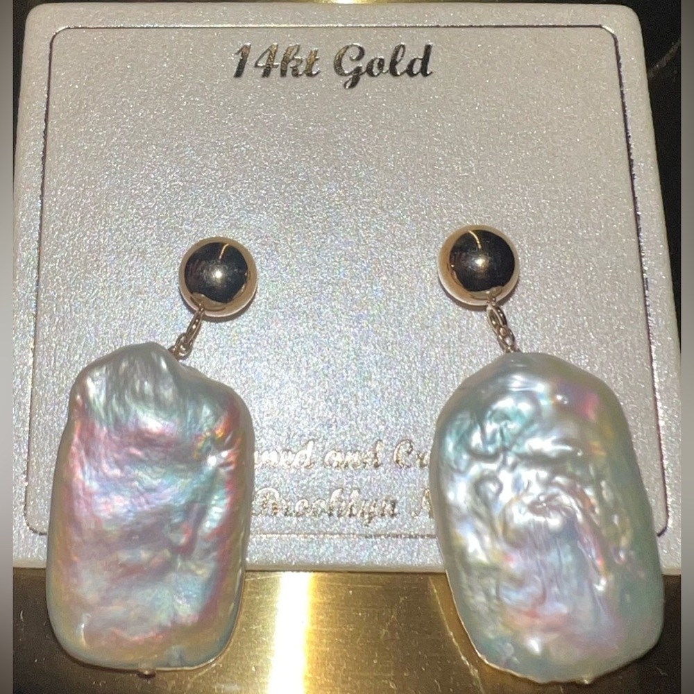 14 K GOLD PEARL Earrings - Picture 1 of 3